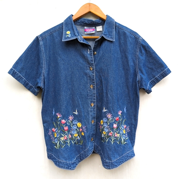 Vintage Tops - VINTAGE Cool Blues 90s blue denim shirt with embroidered flowers cottagecore